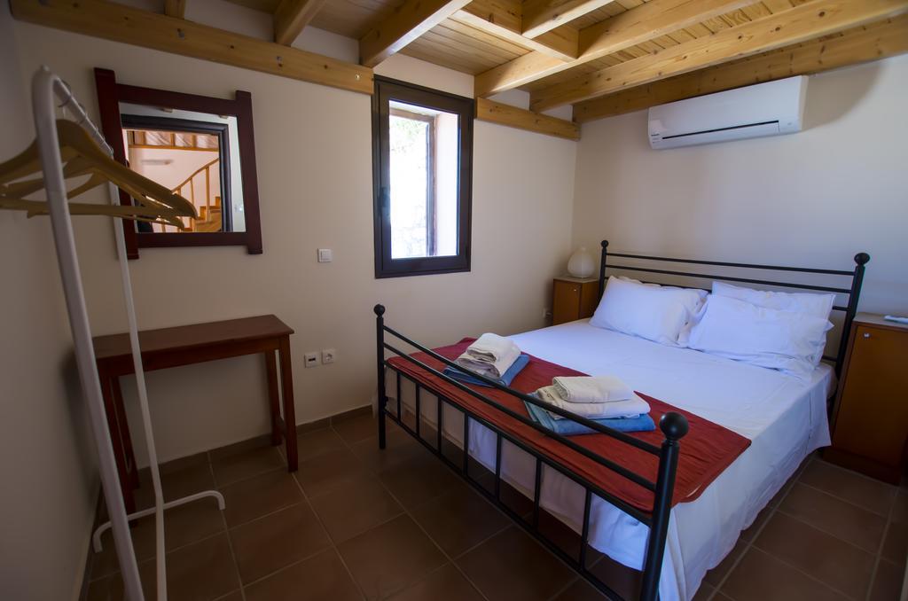 Horizon Villa Kastellos Rethymno エクステリア 写真